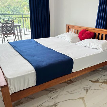 מונאר Mount Mist Villa מראה חיצוני תמונה