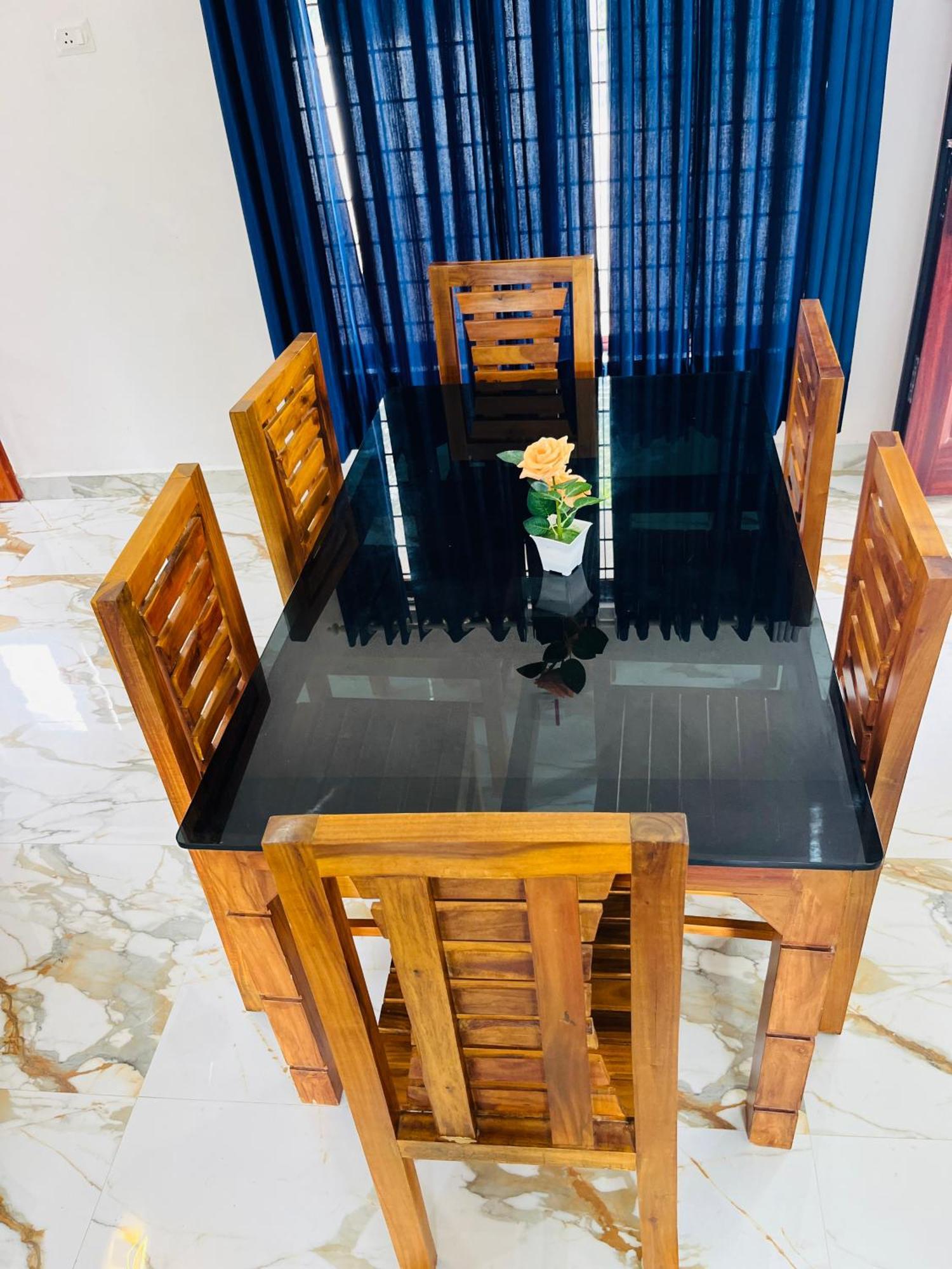 מונאר Mount Mist Villa מראה חיצוני תמונה