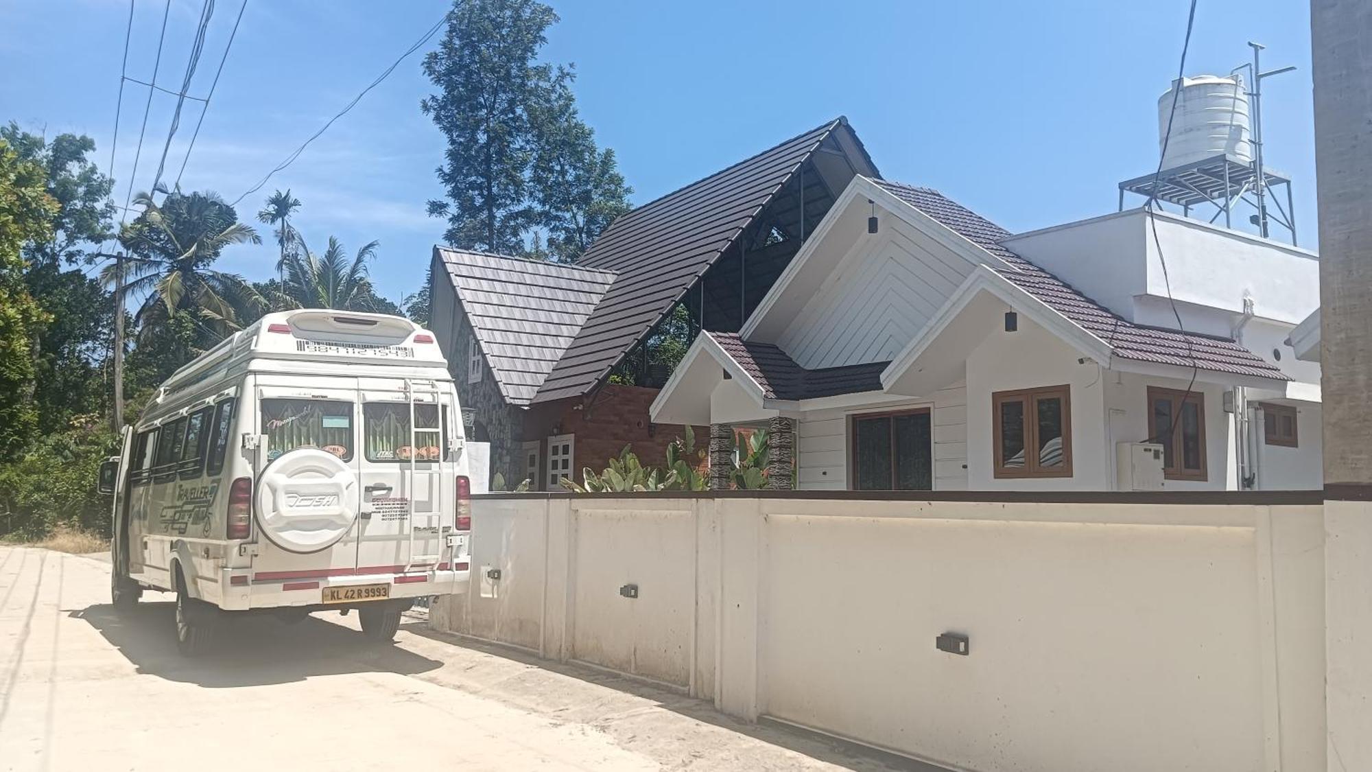 מונאר Mount Mist Villa מראה חיצוני תמונה